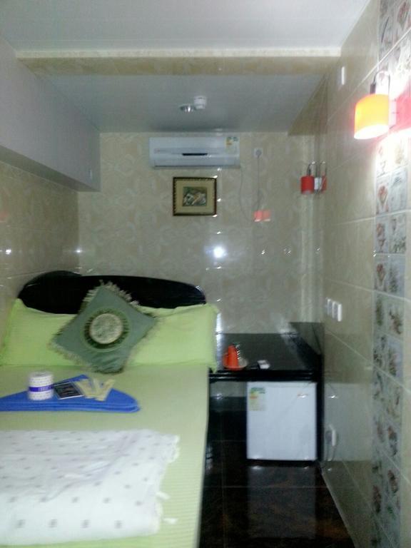Dutch Hostel Hong Kong Esterno foto